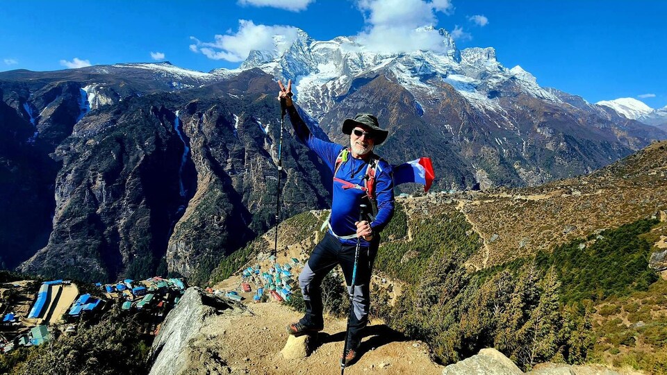 Luc LeBlanc au camp de base de l'Everest.