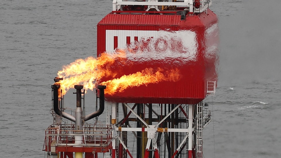 A platform of the Russian company Lukoil in the Caspian Sea.