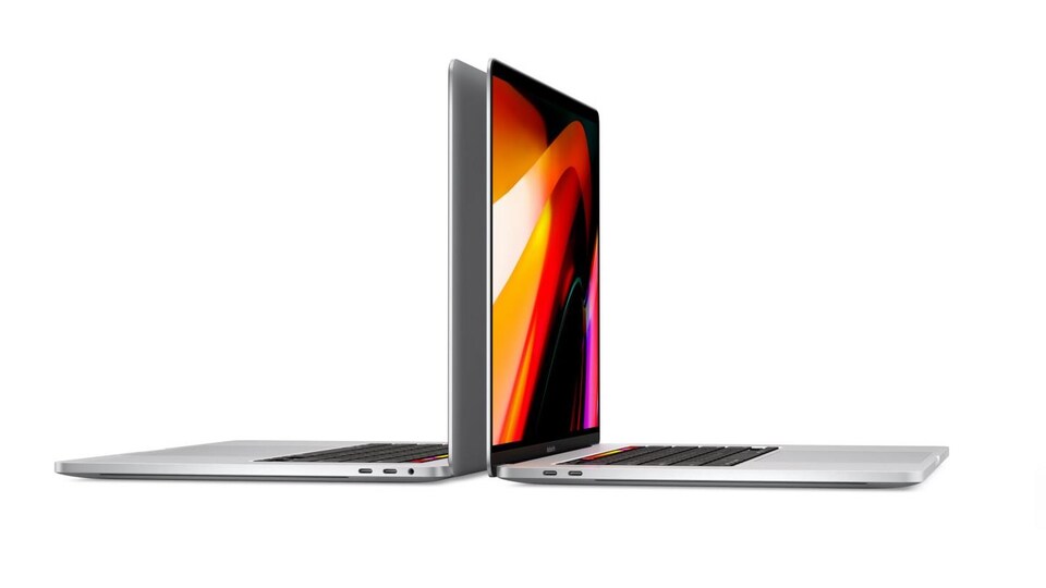 Deux ordinateurs MacBook Pro dos à dos. 