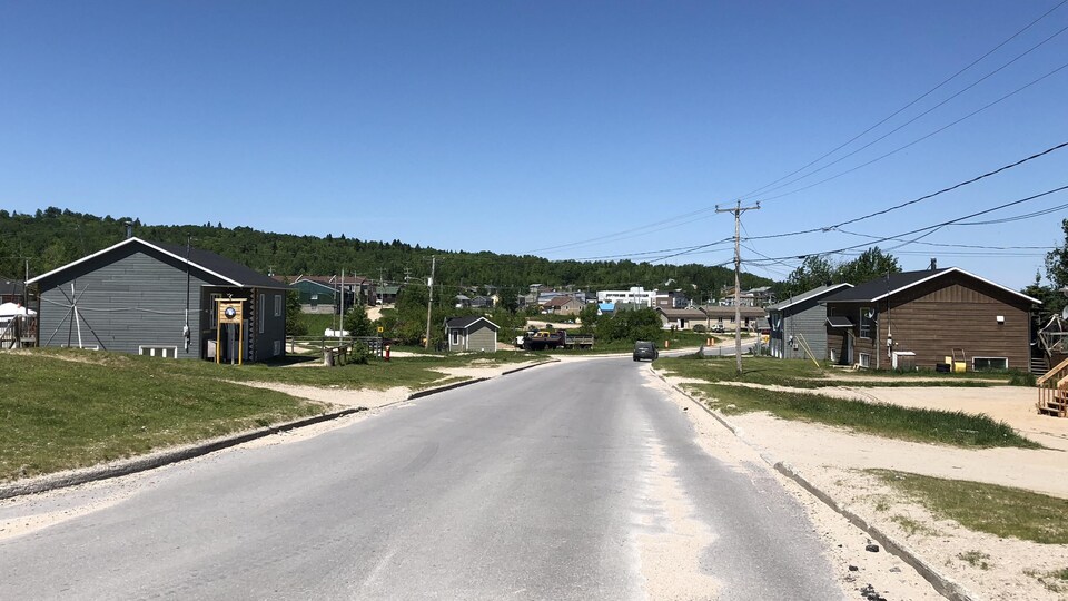 Manawan est une communauté attikamek du nord de Lanaudière. Près de la moitié des 3000 habitants ont moins de 18 ans.