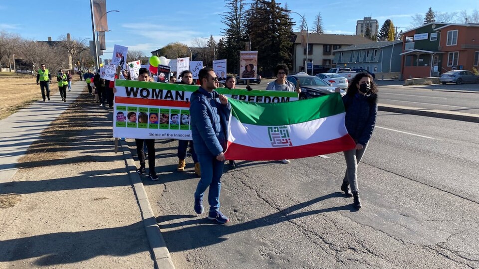 Manifestation contre le régime iranien à Saskatoon, le 29 octobre 2022. 