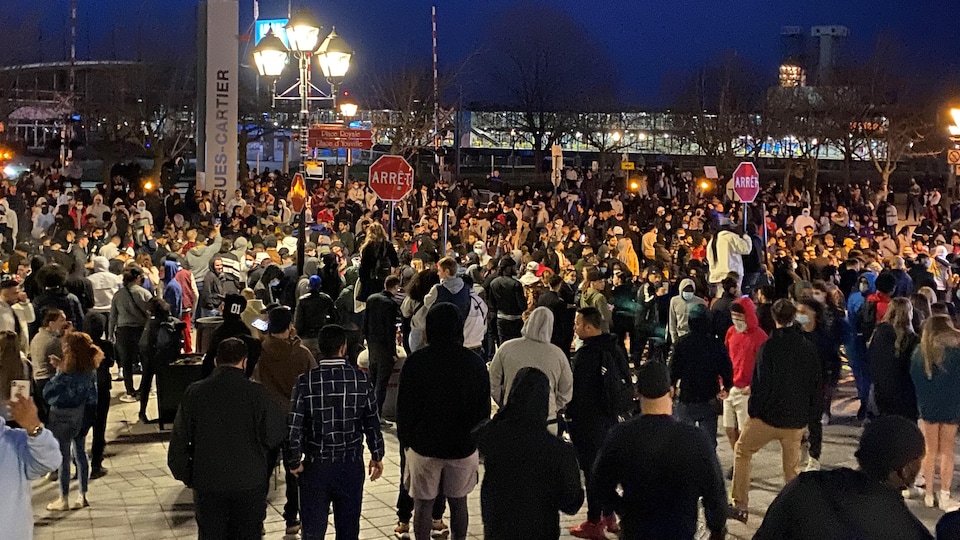 Une foule de manifestants.