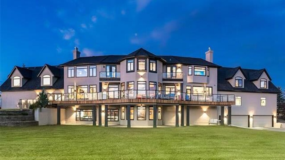 Ce manoir est situé à Calgary.