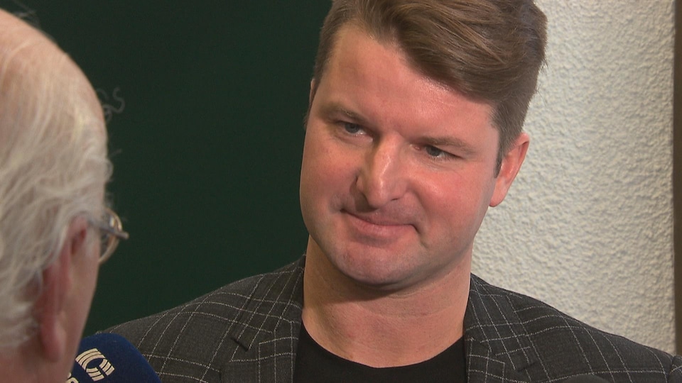 Le projet de Dean MacDonald présenté aux élus de TroisRivières Radio