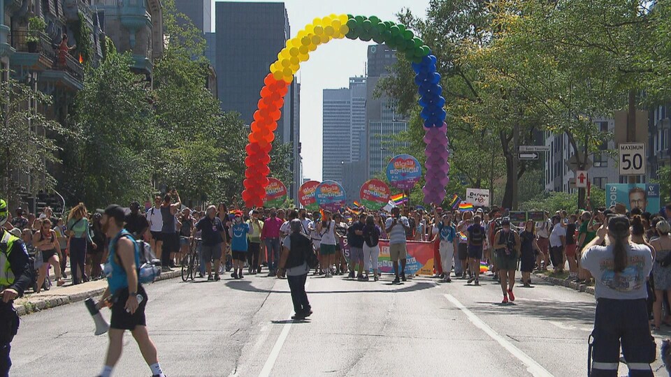 Défilé de la fierté à Montréal