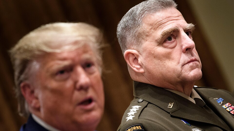 Donald Trump et Mark Milley.