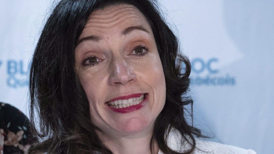 Gros plan de Martine Ouellet.