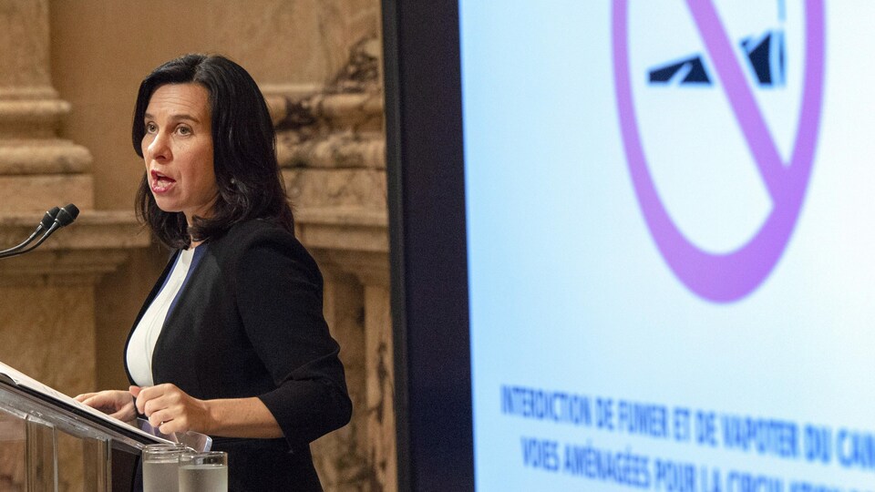 Valérie Plante en point de presse