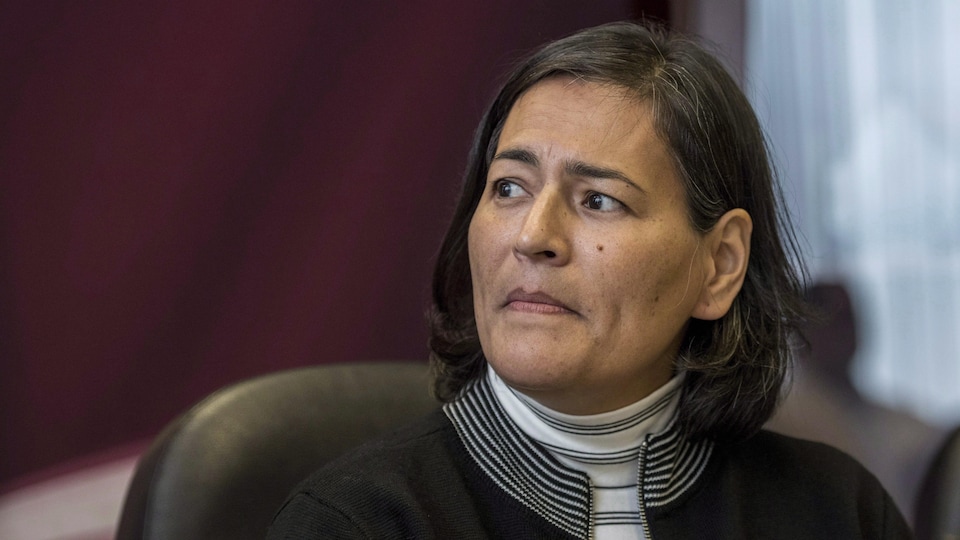 Michèle Audette lors des travaux de l'Enquête nationale sur les femmes et les filles autochtones disparues et assassinées.