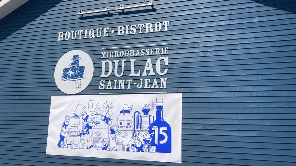 La Microbrasserie du LacSaintJean célèbre ses 15 ans RadioCanada.ca
