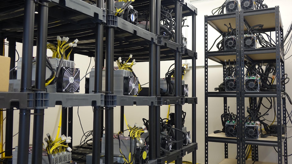 Bitcoin mining equipment in quebec