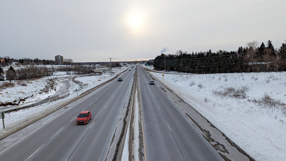 Le boulevard Wheeler à Moncton tôt dimanche matin.