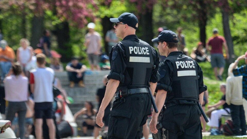 Moins De Nouveaux Policiers Diplomes En Raison De La Pandemie Radio Canada Ca