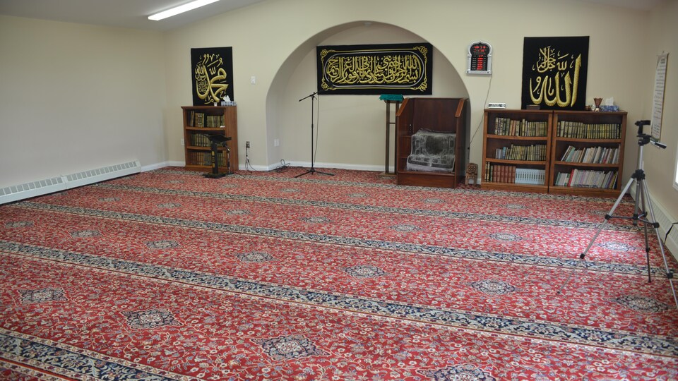 l'intérieur de la mosquée de Charlottetown à L’Île-du-Prince-Édouard.