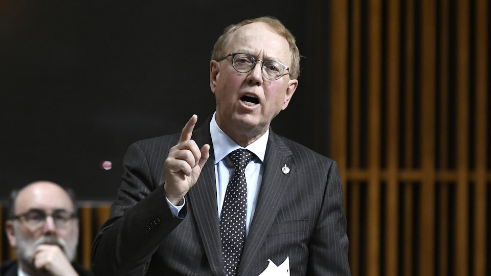 En février dernier, le député néo-démocrate Murray Rankin à la Chambre des communes.