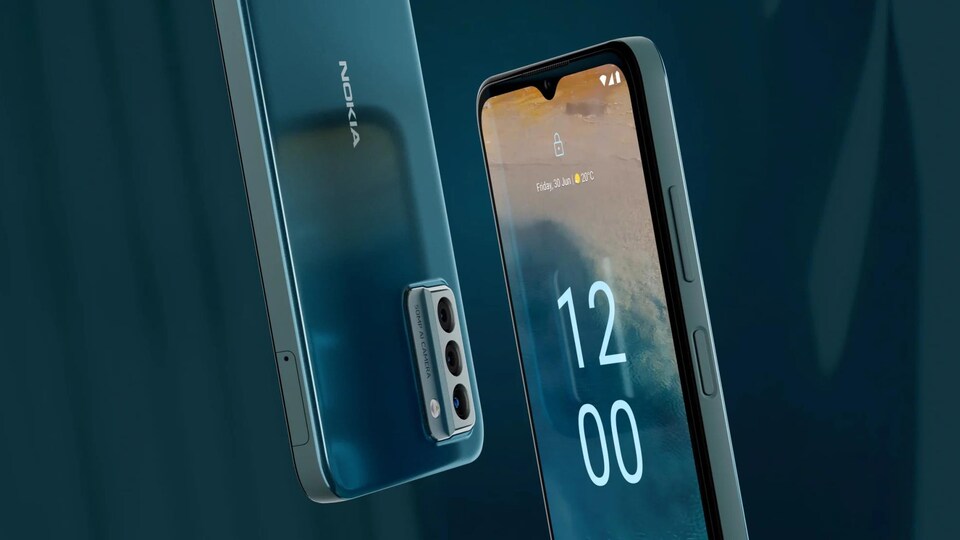 Photos promotionnelle où on voit deux appareils Nokia G22.