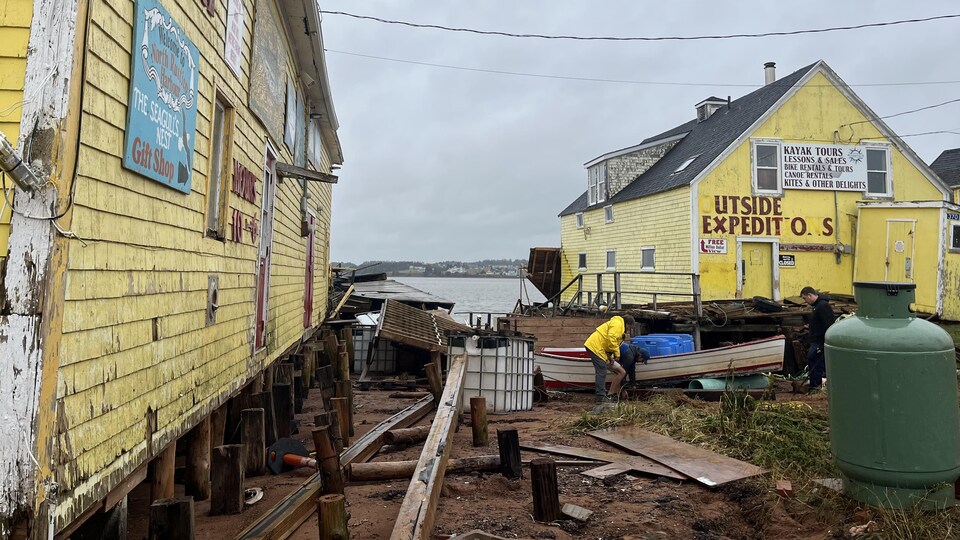 La tempête Fiona a fait des dommages importants à North Rustico, à l'Île-du-Prince-Édouard.