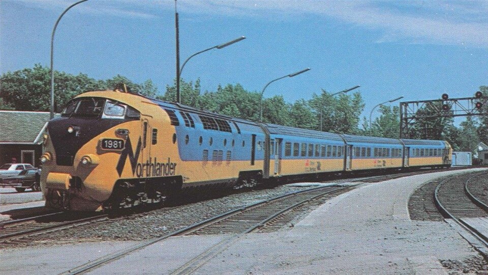 Le Northlander en 1977, lorsque les voyages de jour ont commencé