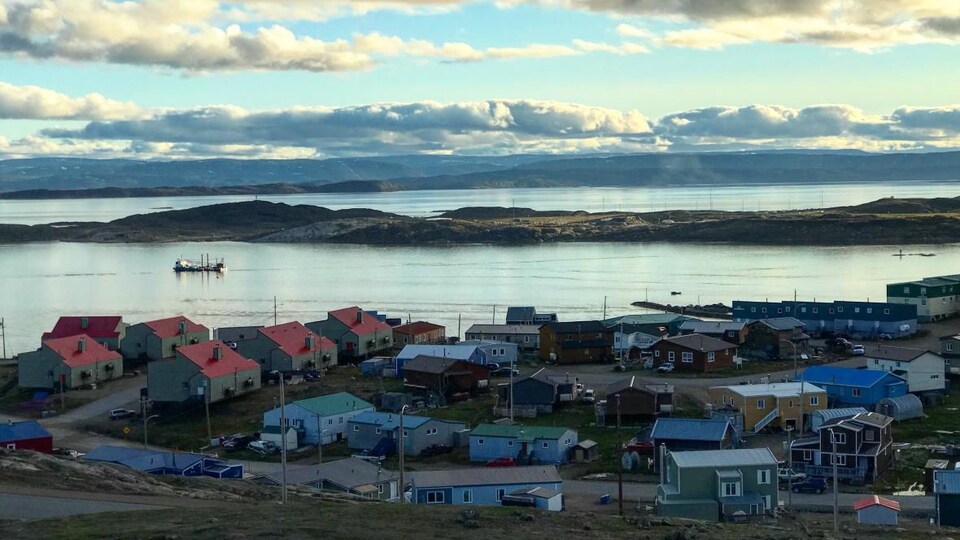 Iqaluit est la capitale territoriale du Nunavut.
