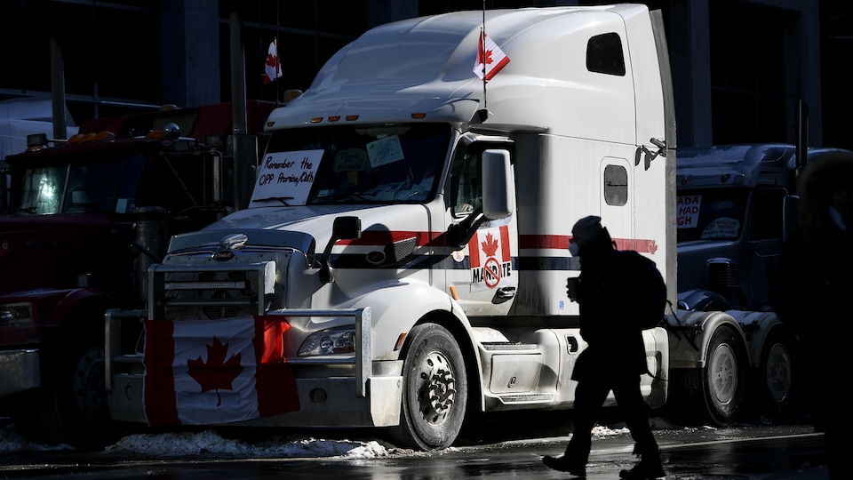Un camion à Ottawa, photographié le 7 février.