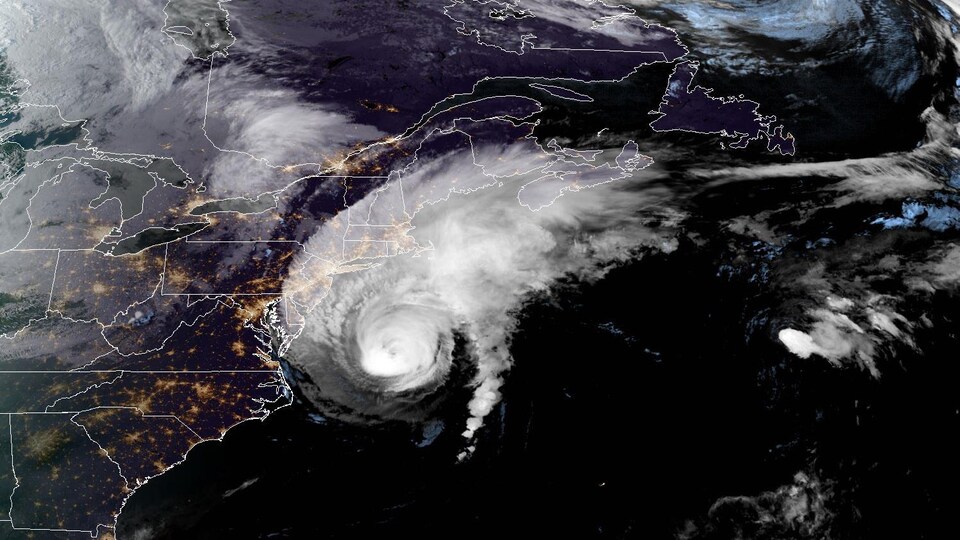 Une image satellite montrant l’ouragan Dorian lors de son passage sur la côte est des États-Unis.