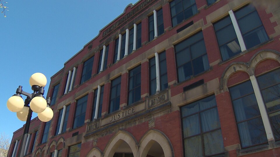 Le palais de justice de Fredericton.