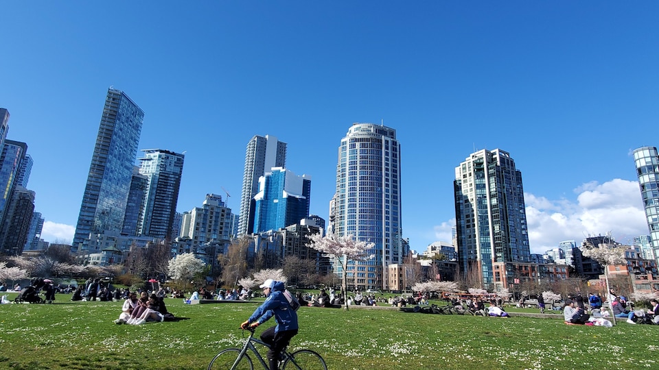 Un parc du centre-ville de Vancouver.