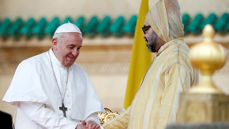 Le pape François est le premier pape depuis Jean Paul II à se rendre au Maroc. 