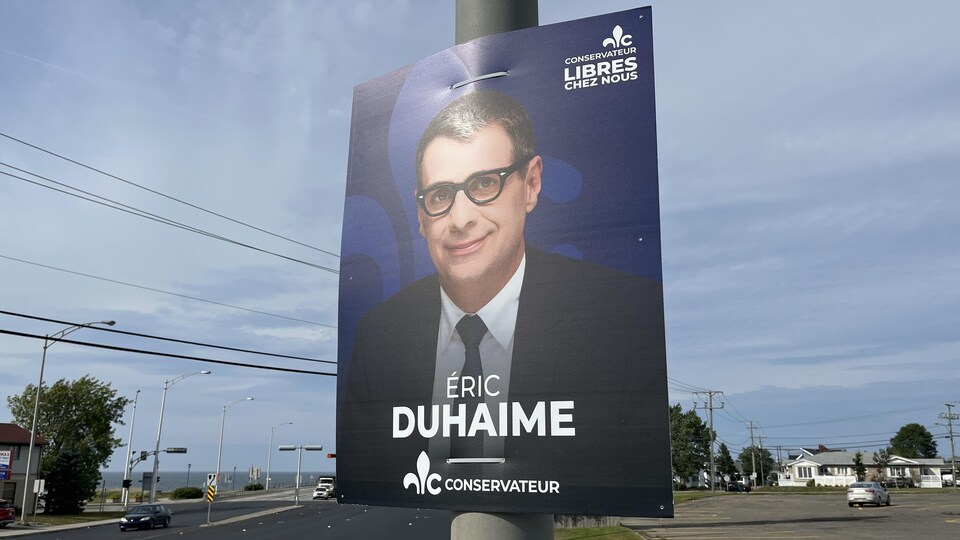 Une pancarte électorale d'Éric Duhaime à Rimouski.