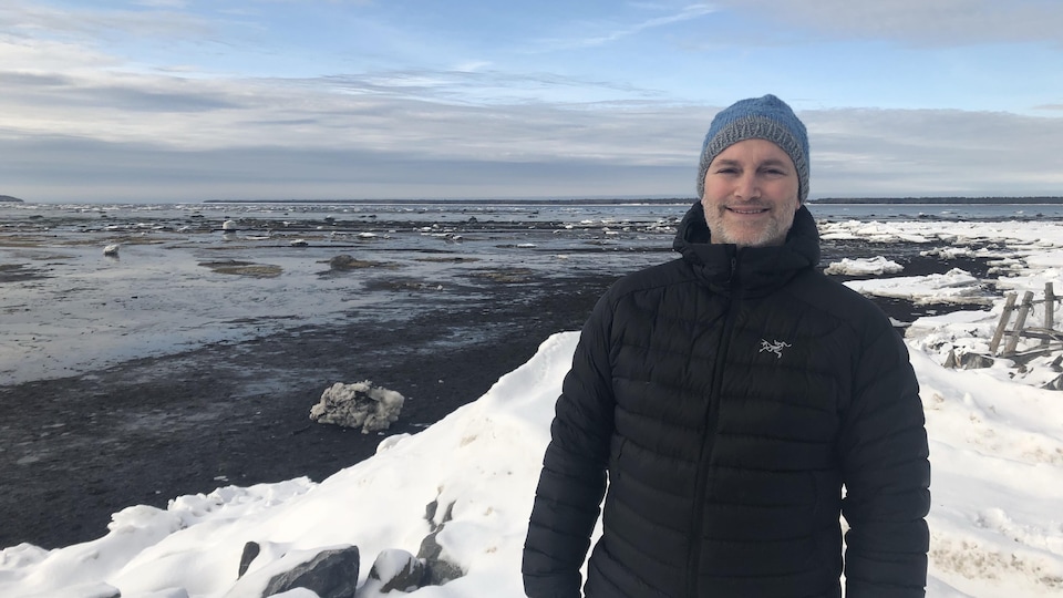 Pascal Bernatchez, titulaire de la Chaire de recherche en géoscience côtière de l'UQAR