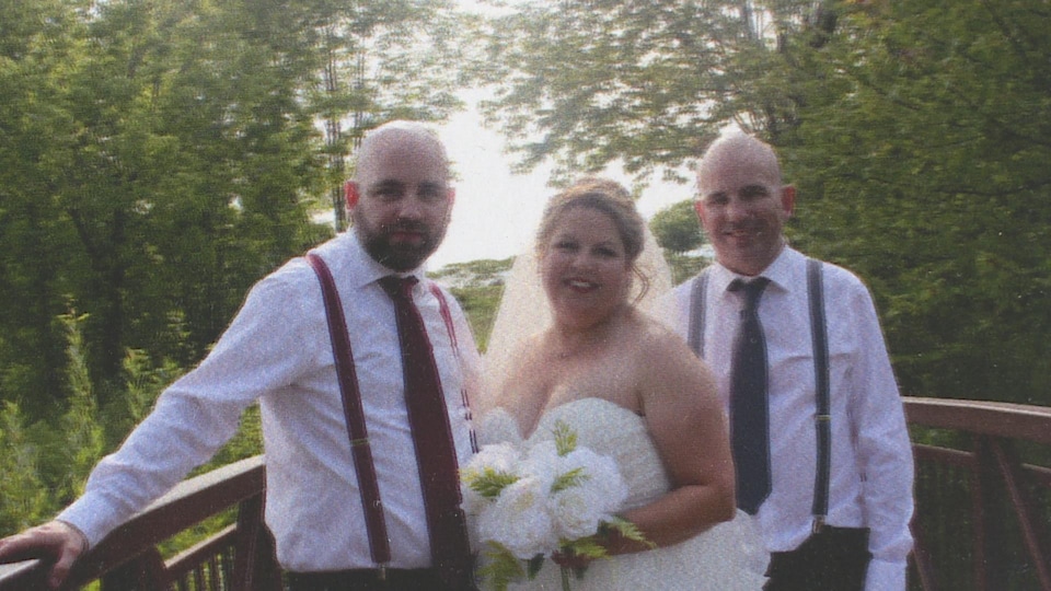 Paul Bellemore sur une photo de mariage.