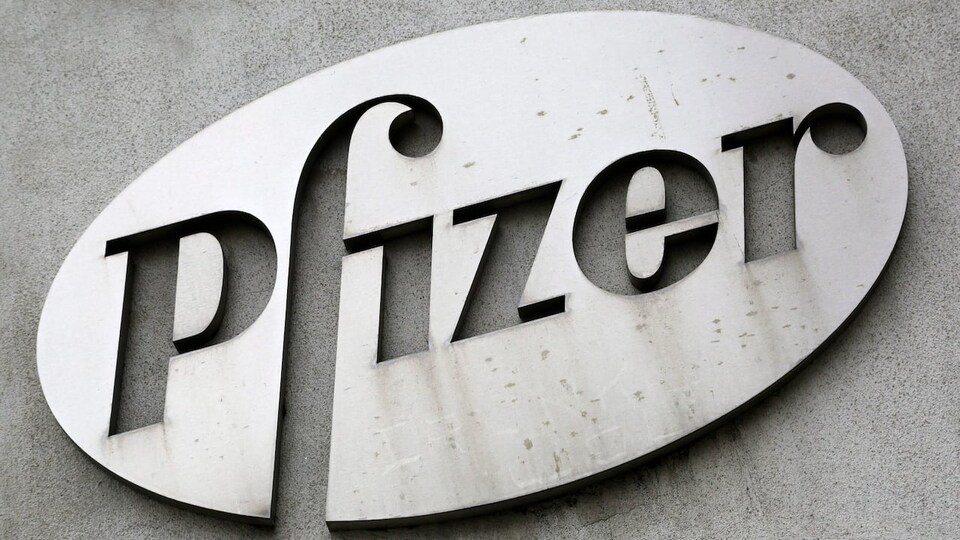 Le logo de Pfizer.