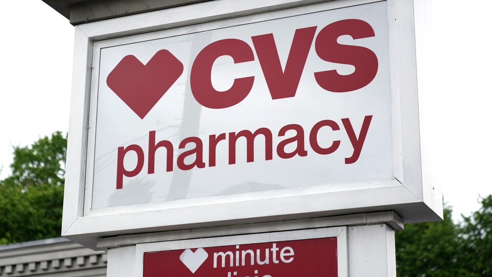 Une enseigne de la pharmacie CVS.