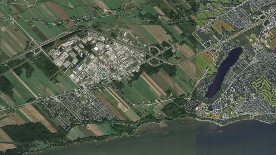 Des agriculteurs dénoncent le dézonage de terres à SaintAugustinde