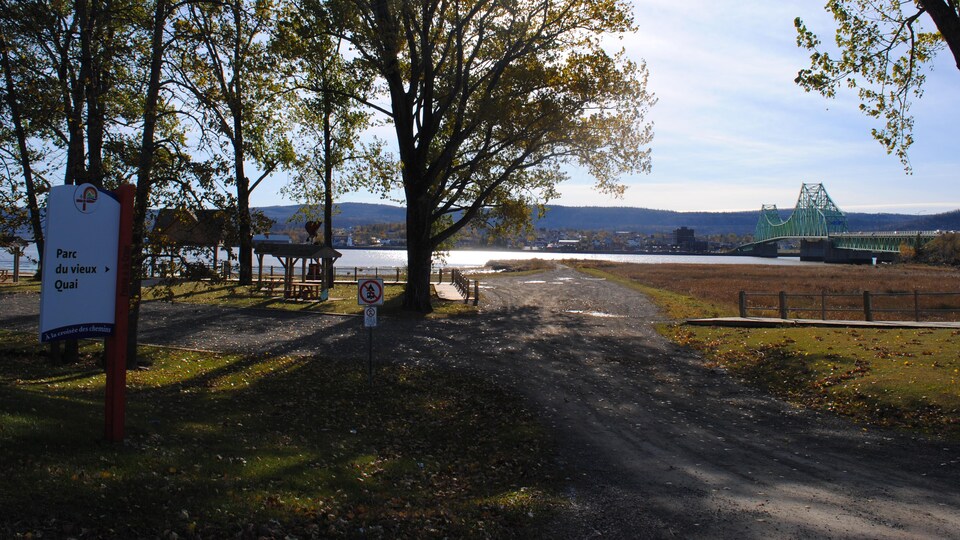 Les liens se tissent entre Listuguj et PointeàlaCroix