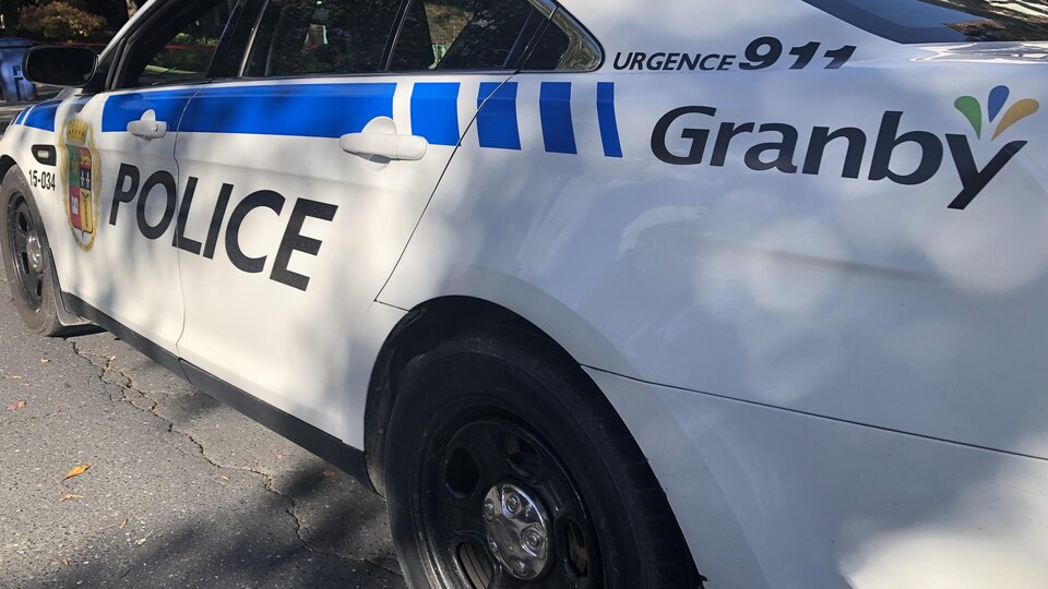 Le vol d’un véhicule à Granby mène à plusieurs accusations criminelles