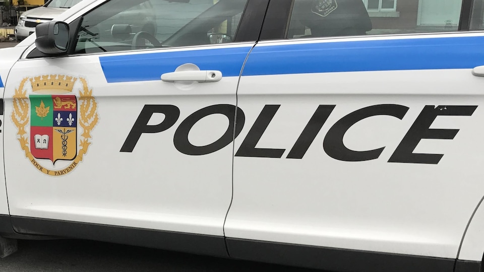 Une voiture du service de police de Granby.