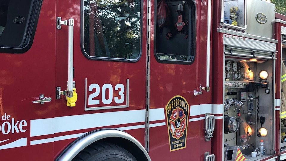 Un camion du Service de protection contre les incendies de Sherbrooke.