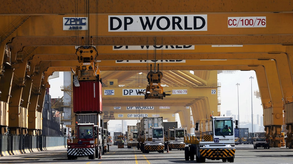 Vehicles circulate at the terminal.