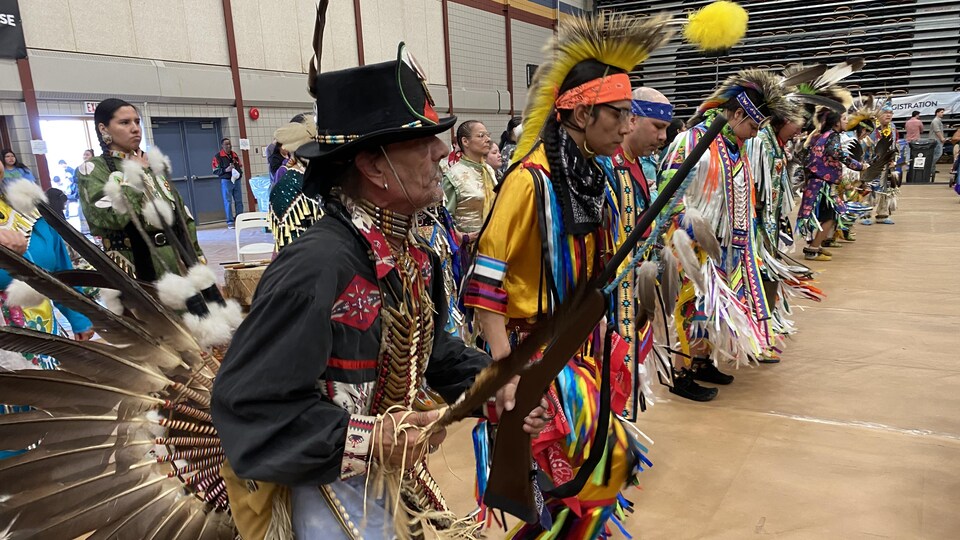 Une 34e cérémonie de powwow pour les étudiants autochtones de l