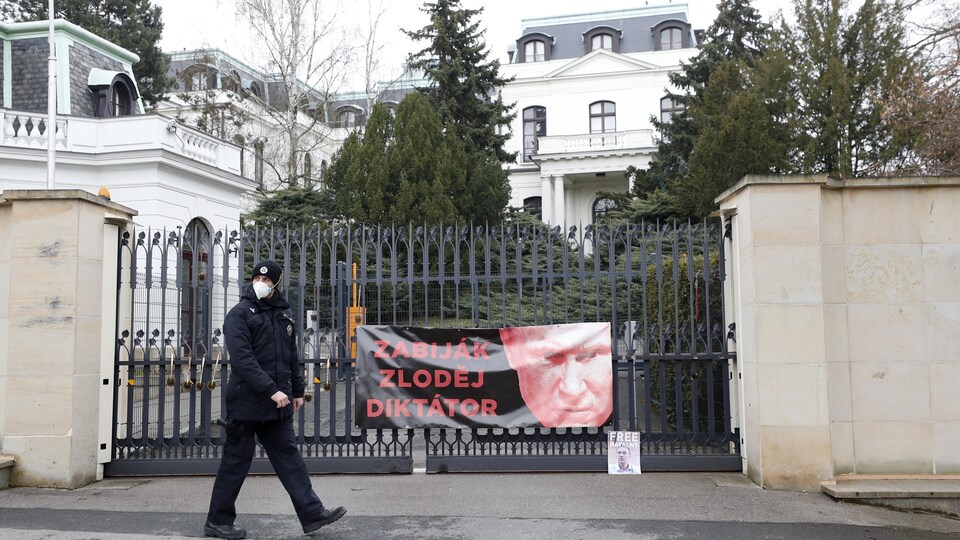 L'ambassade russe à Prague.