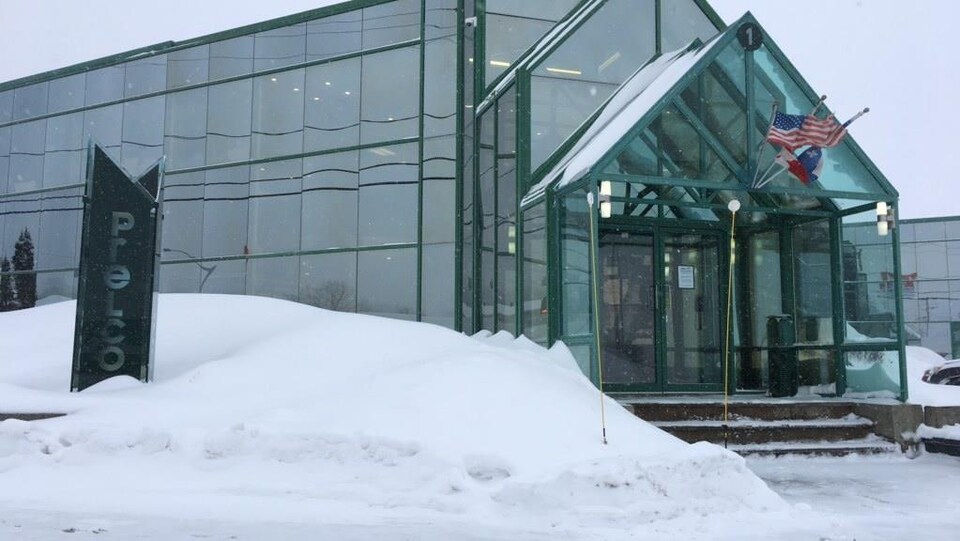Prelco souhaite obtenir l'autorisation de la ville de Rivière-du-Loup de stationner ses camions sur un terrain situé face à son siège social.