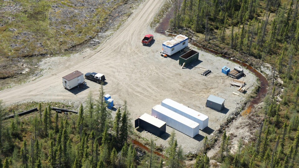 Le site Dumont est situé à Launay, en Abitibi.
