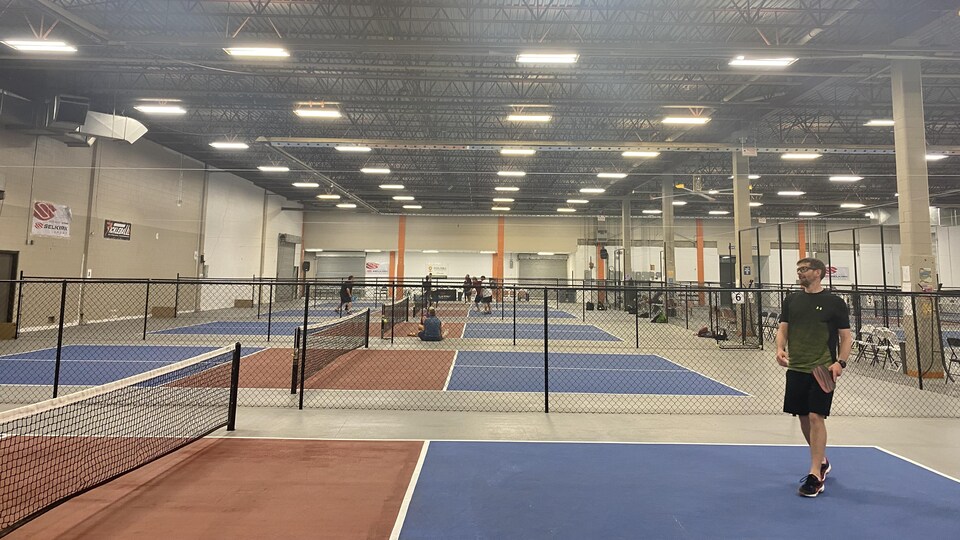Le pickleball, un sport de raquette qui a la cote à Regina Radio