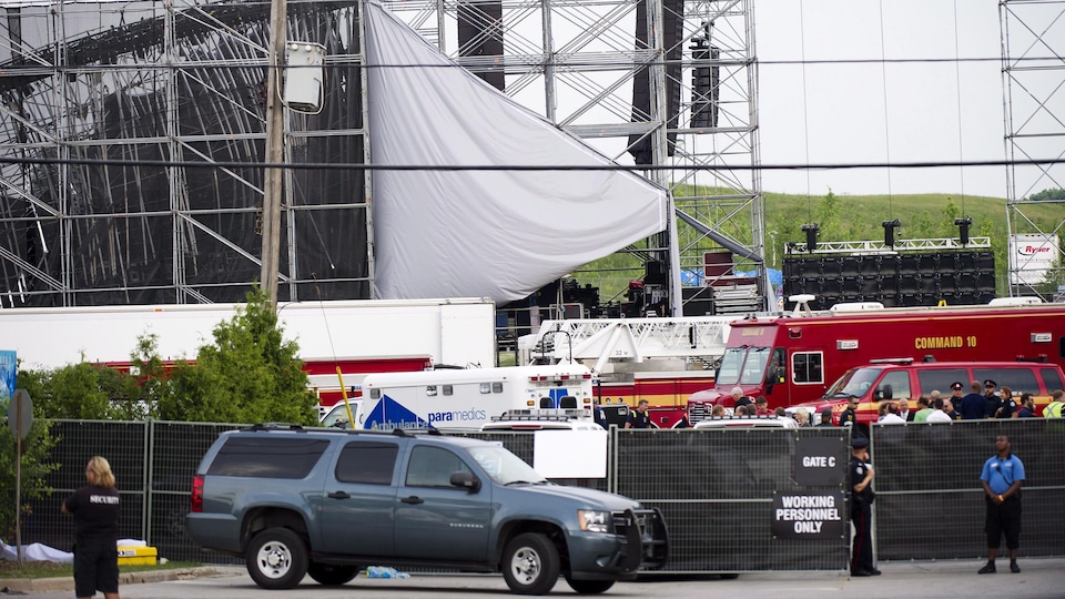 Les véhicules d'urgence au parc Downsview le 16 juin 2012.