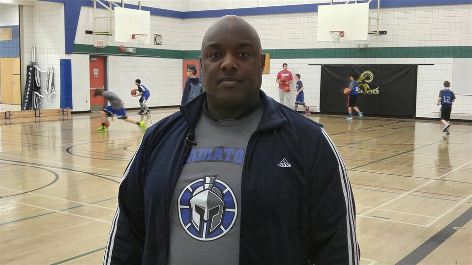 Raymond Kazadi.