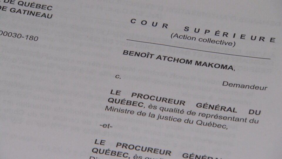 Detenu Plus De 24 H Sans Comparaitre Un Gatinois Demande Une Action Collective Radio Canada Ca