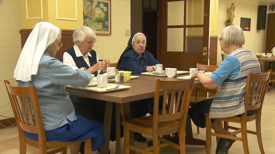 Le couvent de LacauSaumon officiellement mis en vente RadioCanada.ca