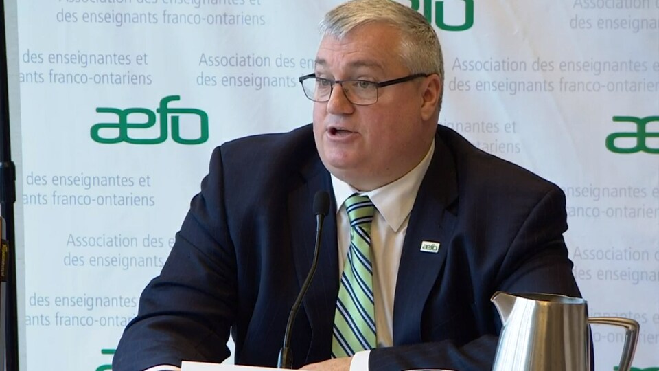 Rémi Sabourin, le président de l'AEFO, annonce une grève du zèle.