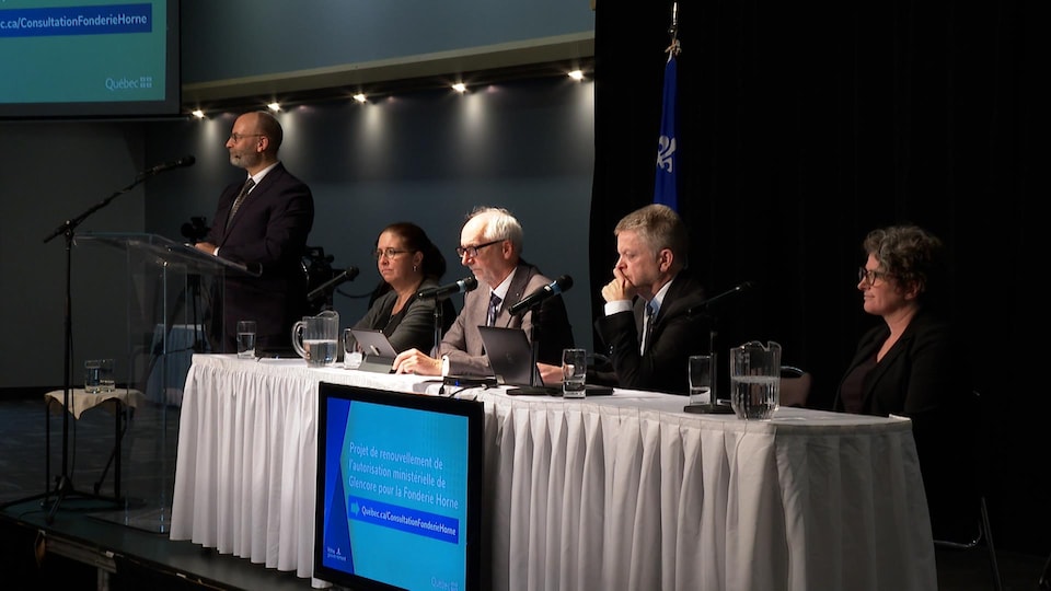 La population de RouynNoranda rejette la proposition de Québec pour la